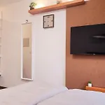 Lage Mit Rheinblick 아파트 마인츠
