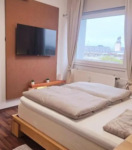 Lage Mit Rheinblick Appartement Mainz